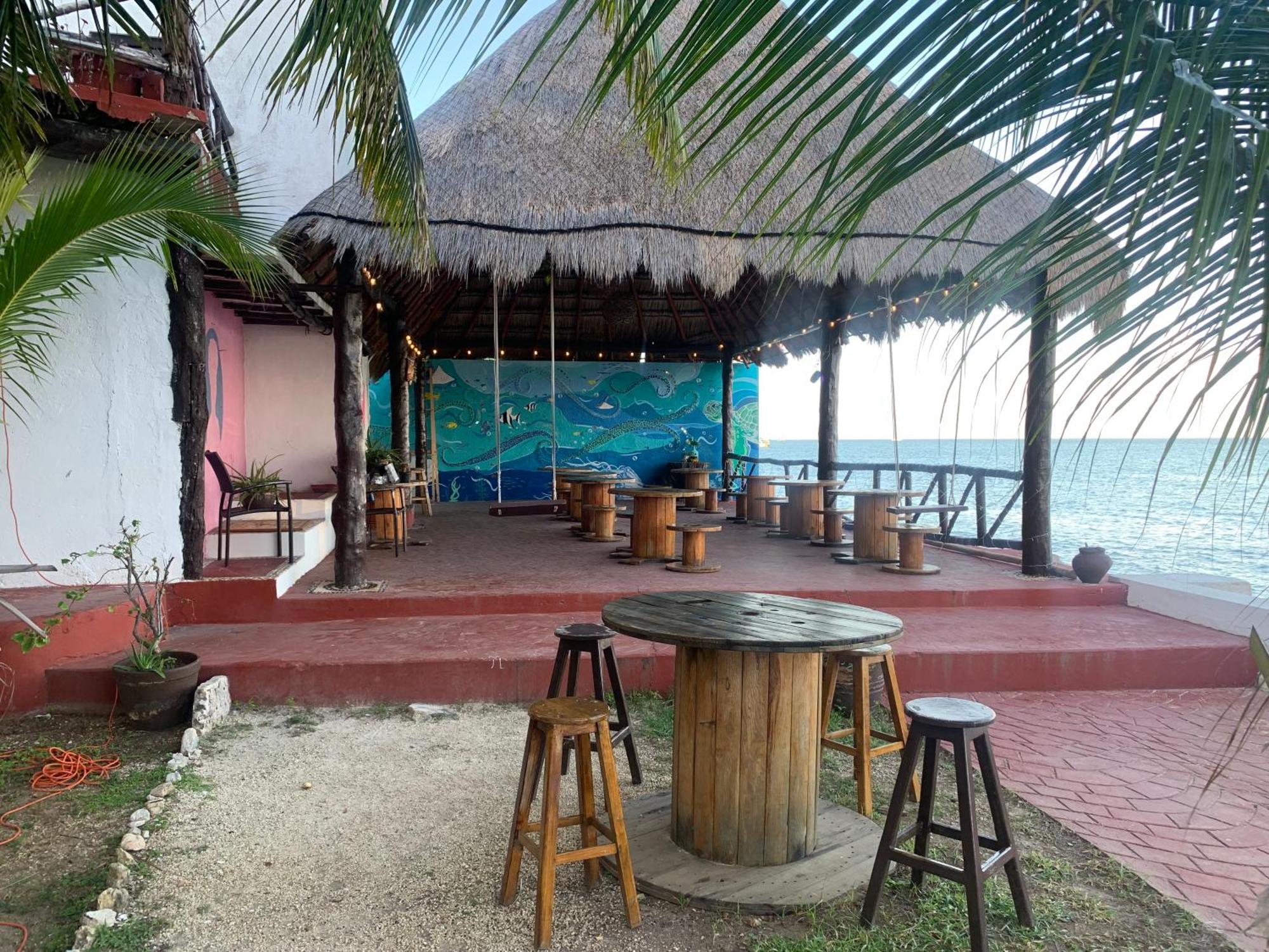 Casa Caribe Cancun Bagian luar foto Beach bar in Akumal