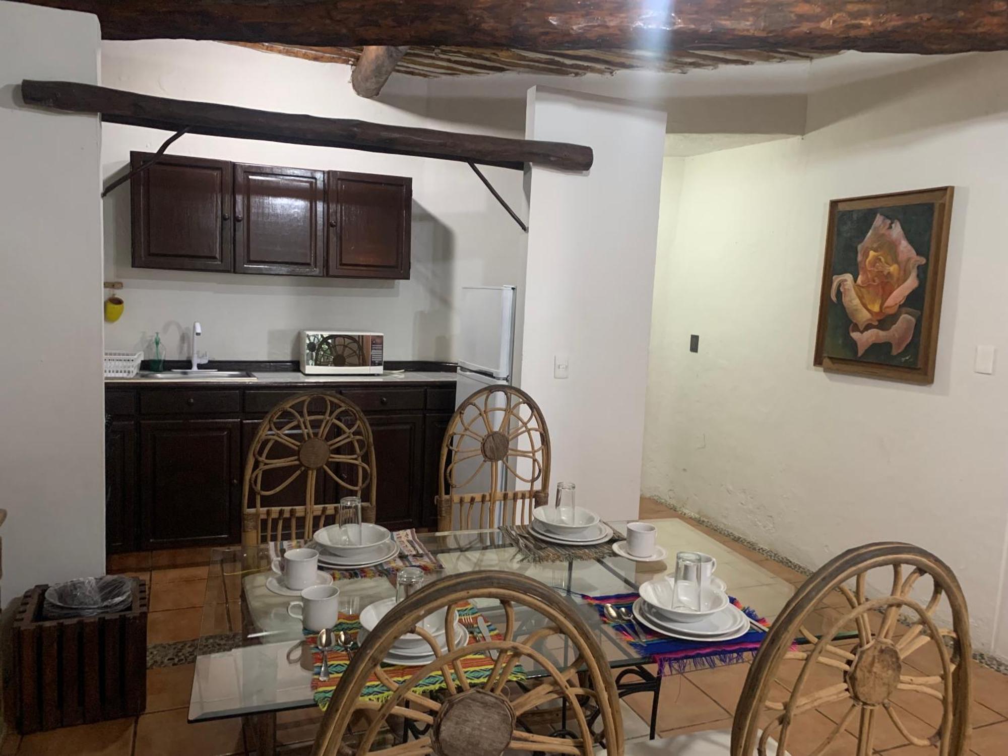 Casa Caribe Cancun Bagian luar foto Kitchen and dining area