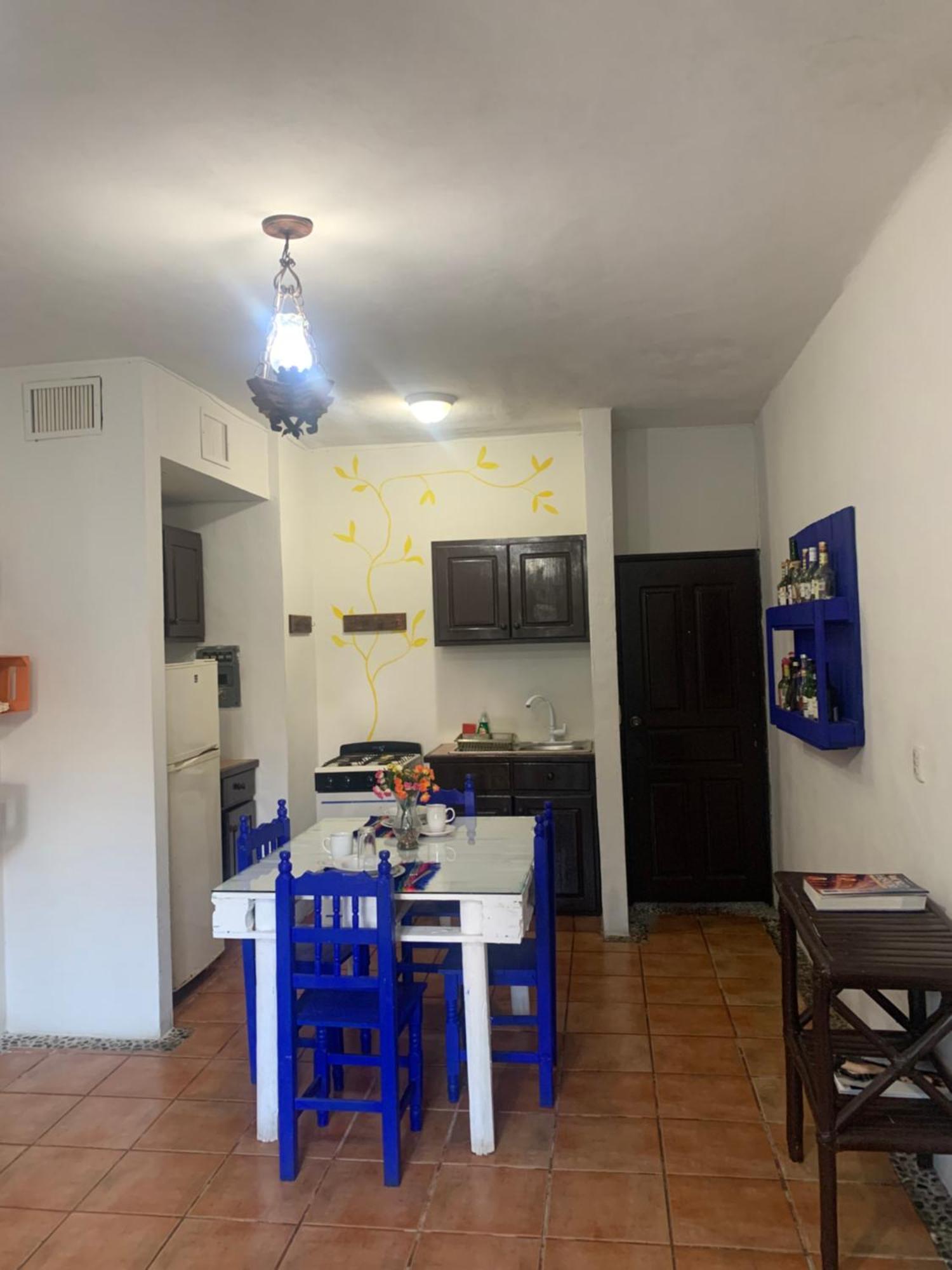 Casa Caribe Cancun Bagian luar foto A typical apartment in the complex